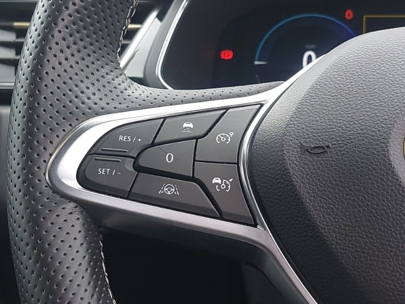 Used Renault Captur 2023 for sale - 78126210: Photo 12