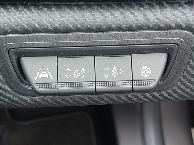 Used Renault Captur 2023 for sale - 78126210: Photo 14