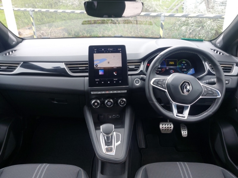 Used Renault Captur 2023 for sale - 78126210: Photo 2