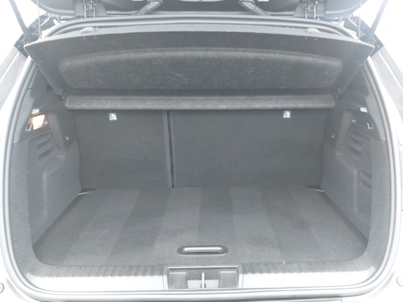 Used Renault Captur 2023 for sale - 78126210: Photo 8