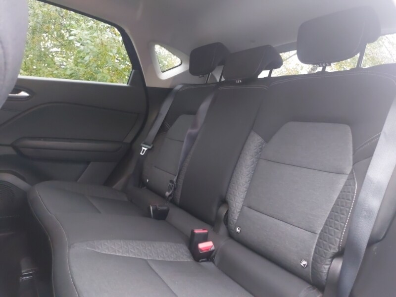 Used Renault Captur 2022 for sale - 76815828: Photo 6