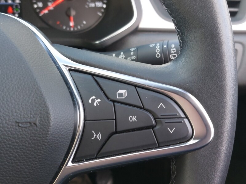 Used Renault Captur 2021 for sale - 77183764: Photo 16