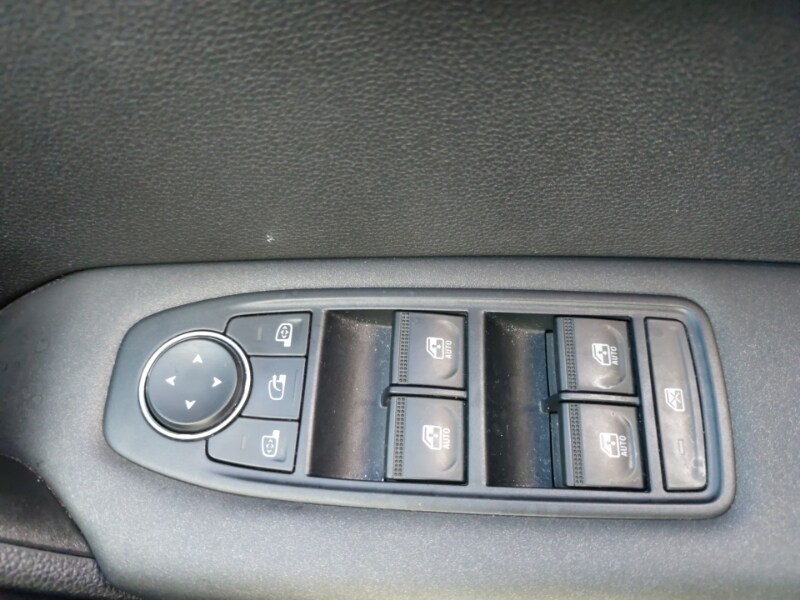 Used Renault Captur 2021 for sale - 77183764: Photo 17