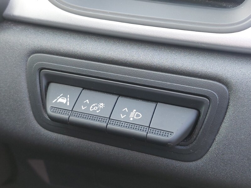 Used Renault Captur 2020 for sale - 78155772: Photo 12