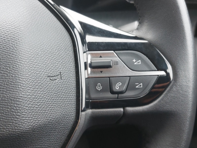 Used Peugeot 308 2022 for sale - 78040707: Photo 13