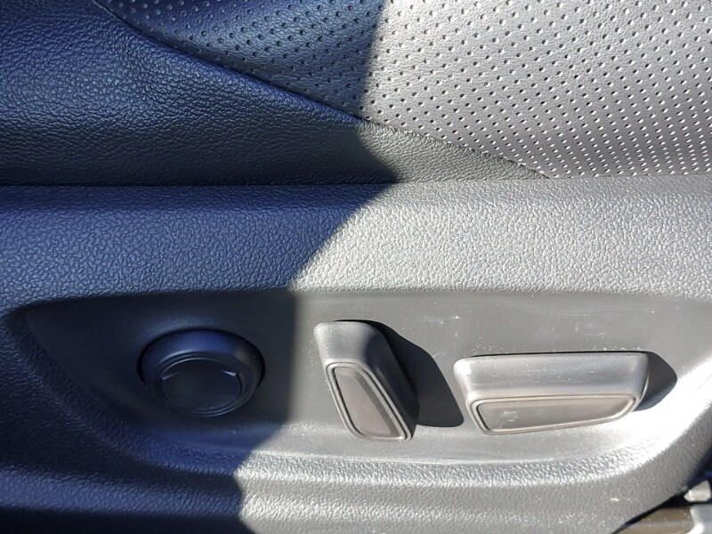 Used Toyota C-HR 2023 for sale - 78151098: Photo 13