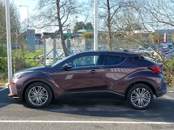 Used Toyota C-HR 2023 for sale - 78151098: Photo