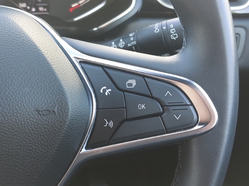 Used Renault Captur 2022 for sale - 77832099: Photo 15