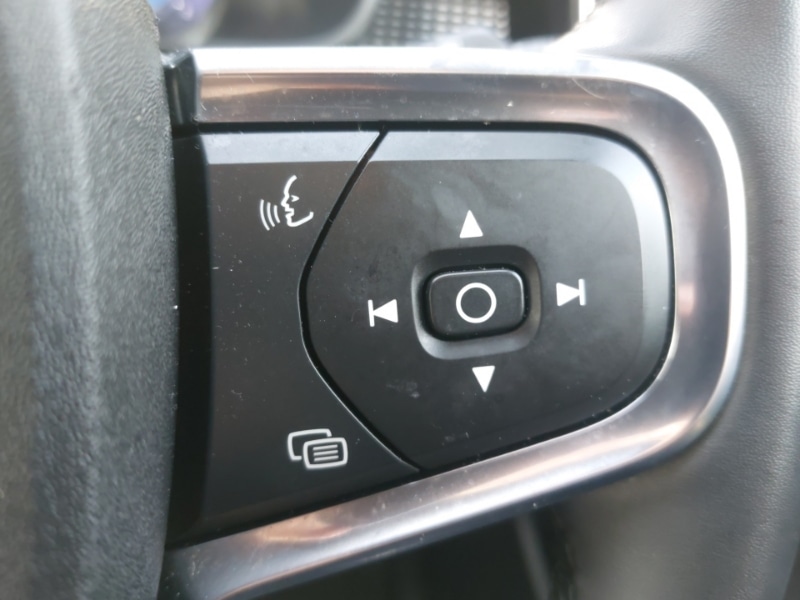 Used Volvo XC40 2024 for sale - 76963957: Photo 17