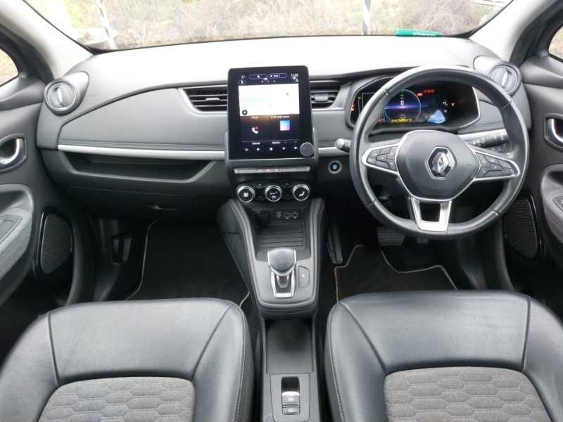 Used Renault Zoe 2021 for sale - 77433380: Photo 2