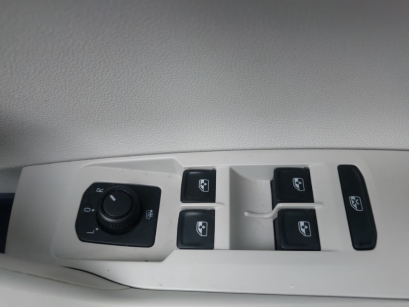 Used Volkswagen Polo 2019 for sale - 77149817: Photo 15