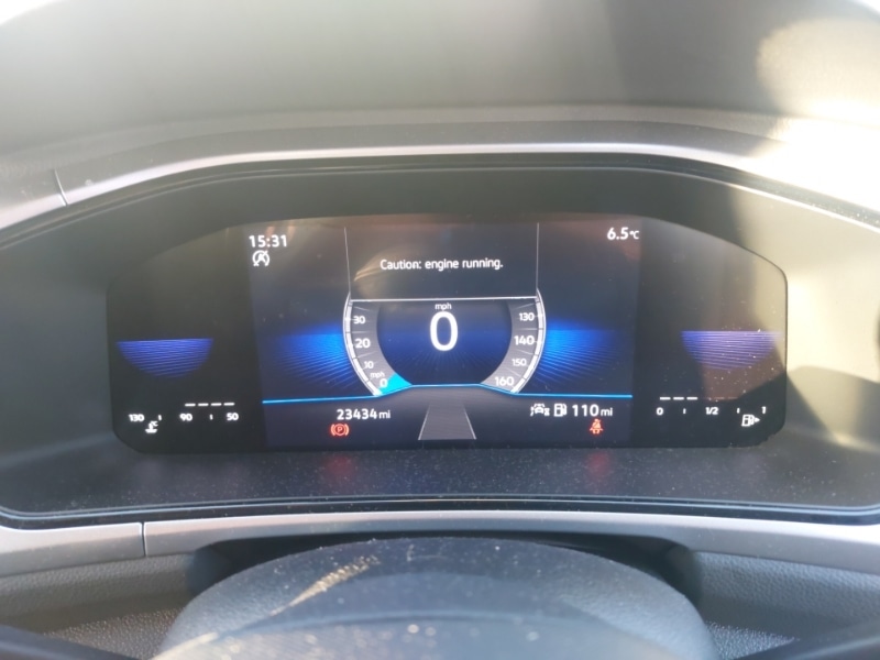 Used Volkswagen T-Roc 2023 for sale - 76963956: Photo 12