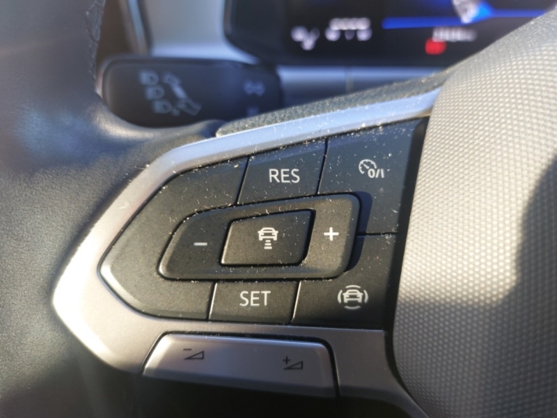 Used Volkswagen T-Roc 2023 for sale - 76963956: Photo 13