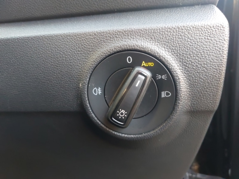 Used Volkswagen T-Roc 2023 for sale - 76963956: Photo 16