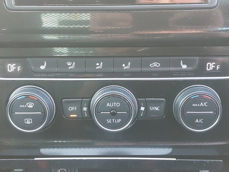 Used Volkswagen Golf 2013 for sale - 77947565: Photo 14