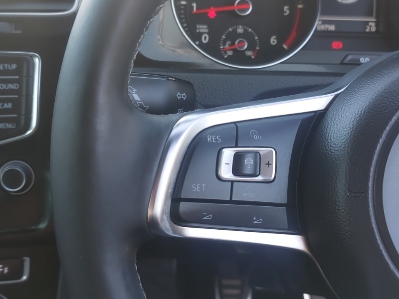 Used Volkswagen Golf 2013 for sale - 77947565: Photo 15