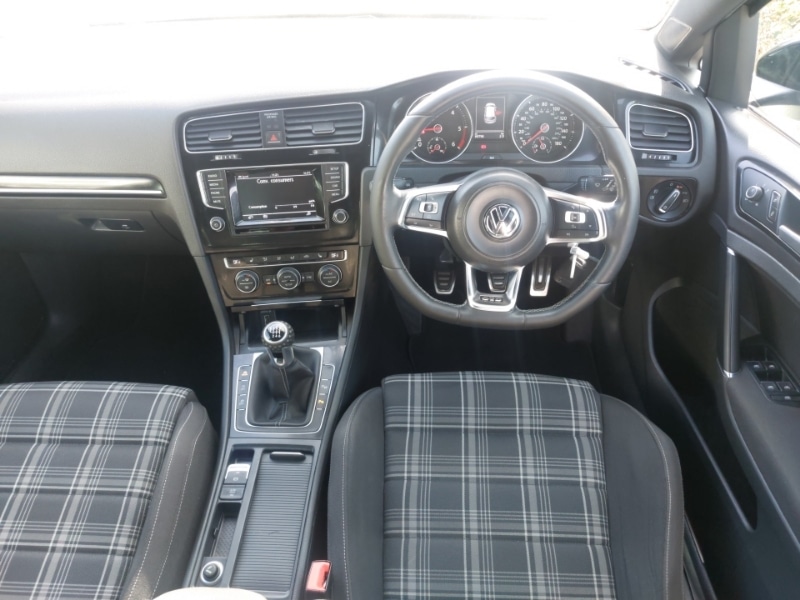 Used Volkswagen Golf 2013 for sale - 77947565: Photo 7