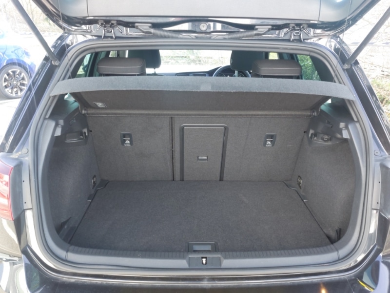 Used Volkswagen Golf 2013 for sale - 77947565: Photo 8