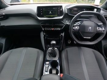 Used Peugeot 2008 2023 for sale - 79432900: Photo