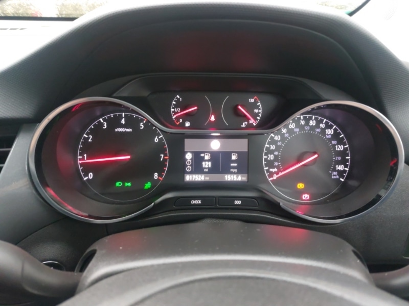 Used Vauxhall Crossland 2022 for sale - 76983136: Photo 10