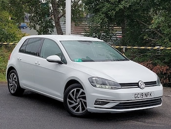 Used Volkswagen Golf 2019 for sale - 79322101: Photo