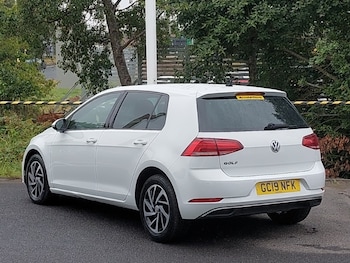 Used Volkswagen Golf 2019 for sale - 79322101: Photo