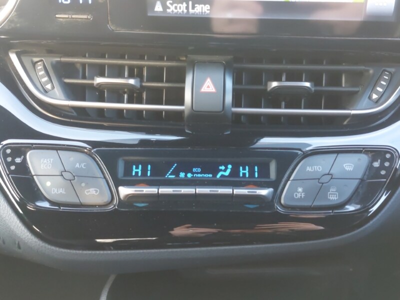 Used Toyota C-HR 2018 for sale - 77024494: Photo 14