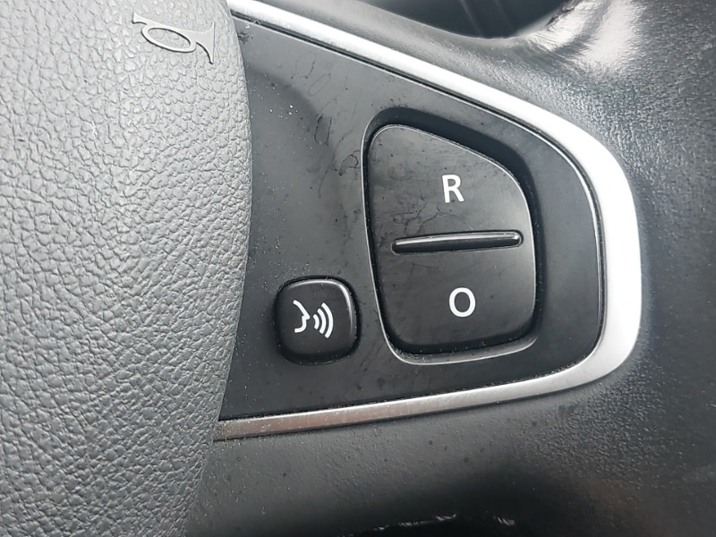 Used Renault Captur 2017 for sale - 76450817: Photo 15