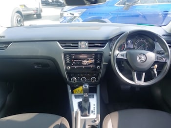 Used Skoda Octavia 2019 for sale - 77975086: Photo