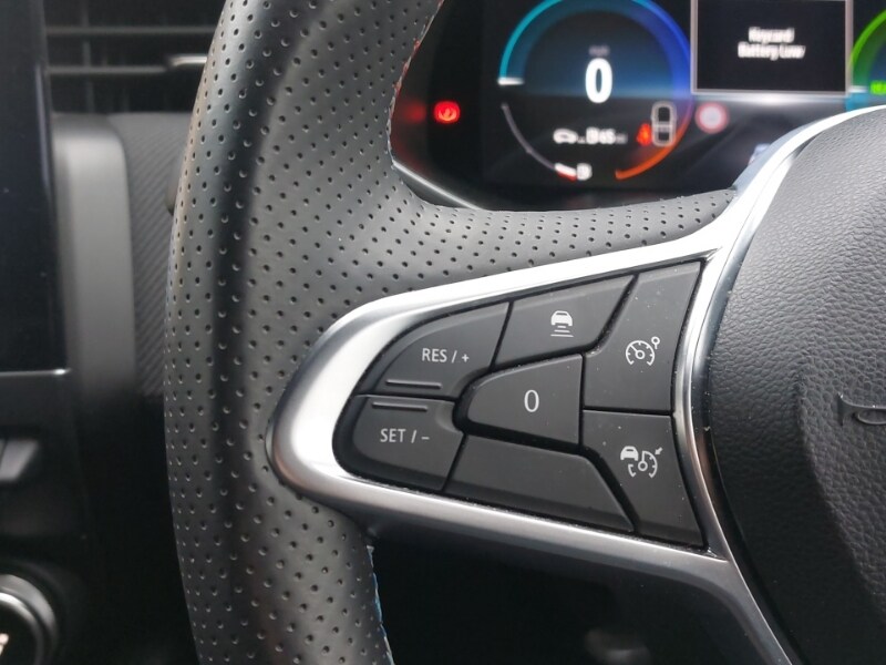 Used Renault Clio 2023 for sale - 77531022: Photo 13