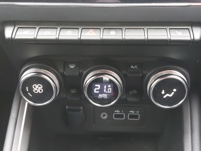 Used Renault Clio 2023 for sale - 77531022: Photo 17