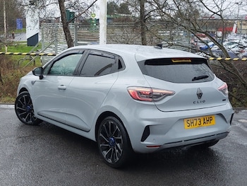 Used Renault Clio 2023 for sale - 77531022: Photo