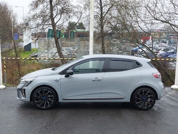 Used Renault Clio 2023 for sale - 77531022: Photo