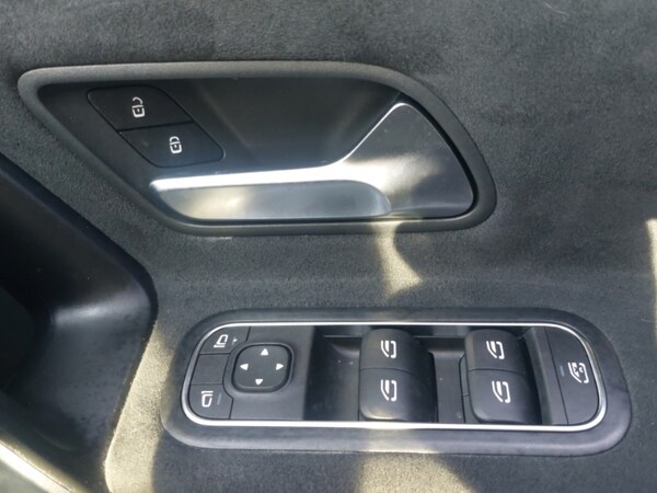 Used Mercedes-Benz A-Class 2018 for sale - 75989430: Photo 19