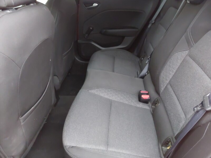 Used Renault Clio 2020 for sale - 77466525: Photo 6