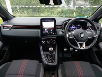 Used Renault Clio 2023 for sale - 79382639: Photo