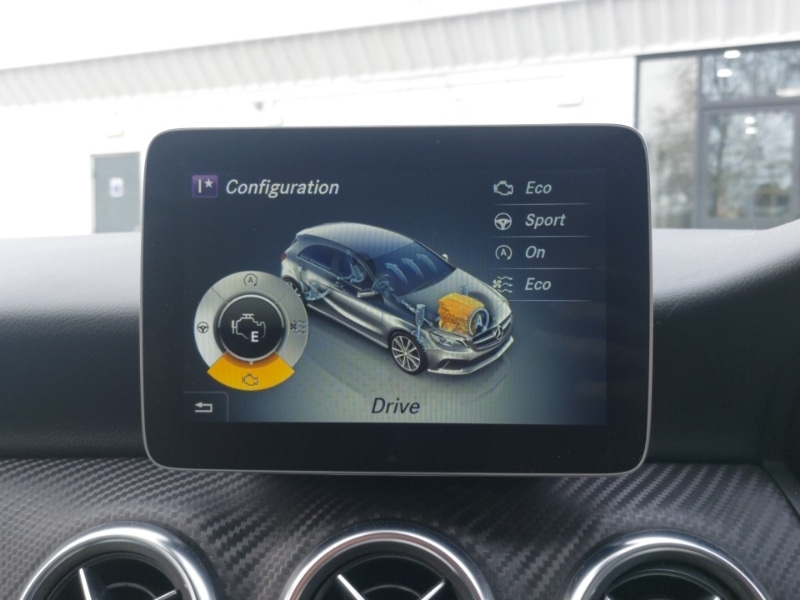 Used Mercedes-Benz A-Class 2018 for sale - 77595922: Photo 11