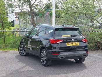 Used SEAT Arona 2024 for sale - 74497900: Photo