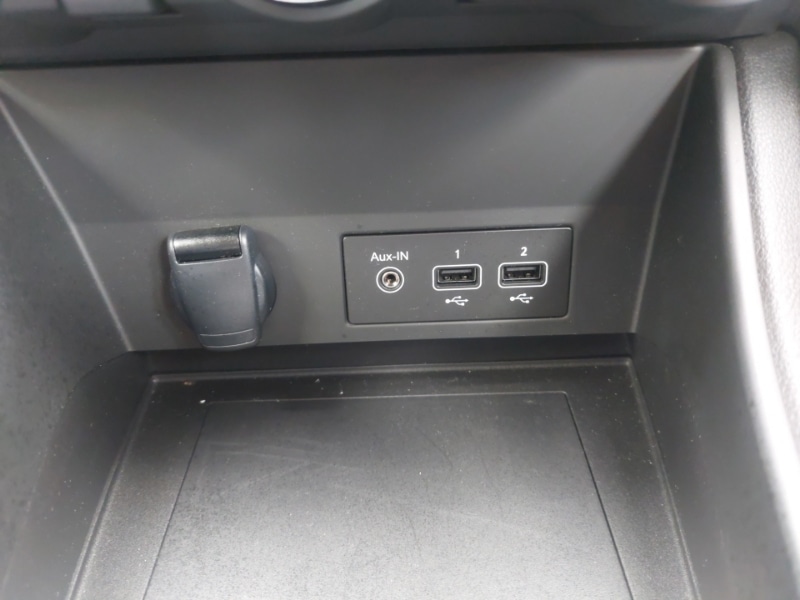 Used Renault Captur 2023 for sale - 76589253: Photo 19