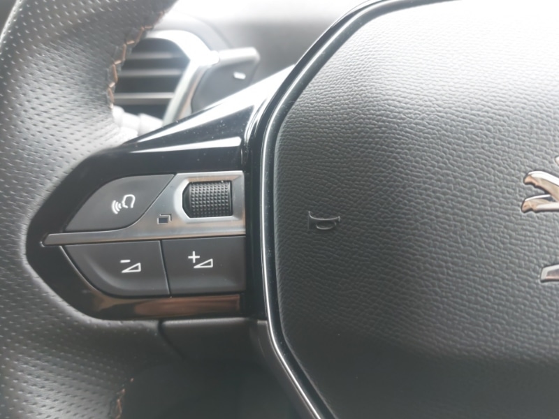 Used Peugeot 3008 2022 for sale - 76289292: Photo 12