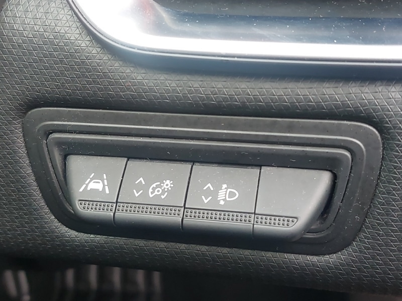 Used Renault Clio 2020 for sale - 77517845: Photo 12