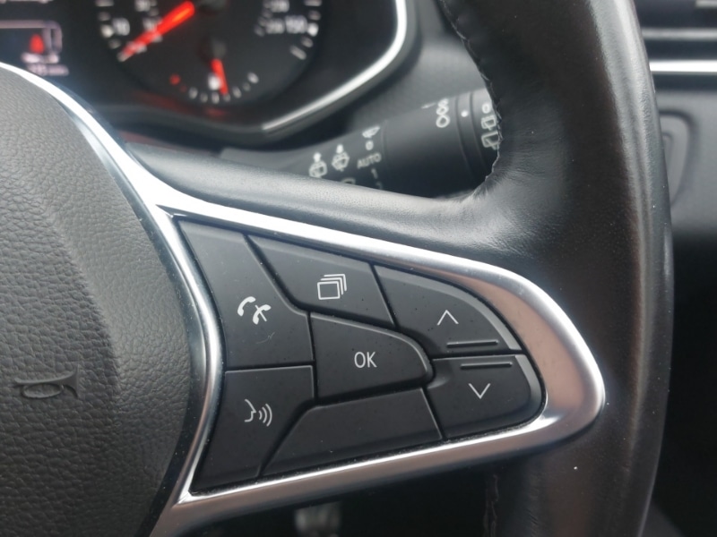 Used Renault Clio 2020 for sale - 77517845: Photo 14