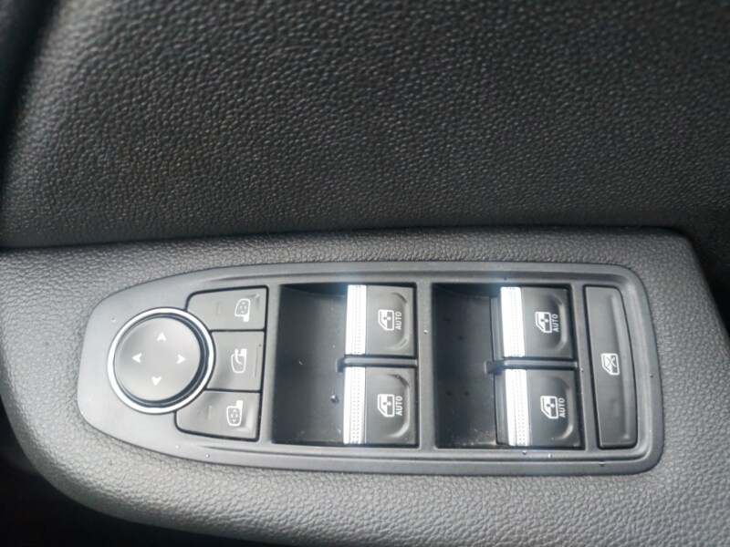 Used Renault Clio 2020 for sale - 77517845: Photo 15