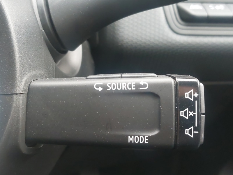 Used Renault Clio 2020 for sale - 77517845: Photo 16