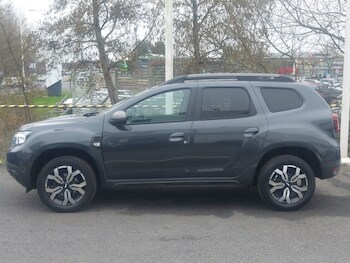 Used Dacia Duster 2023 for sale - 77797429: Photo