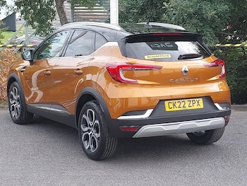 Used Renault Captur 2022 for sale - 75883084: Photo