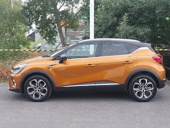 Used Renault Captur 2022 for sale - 75883084: Photo