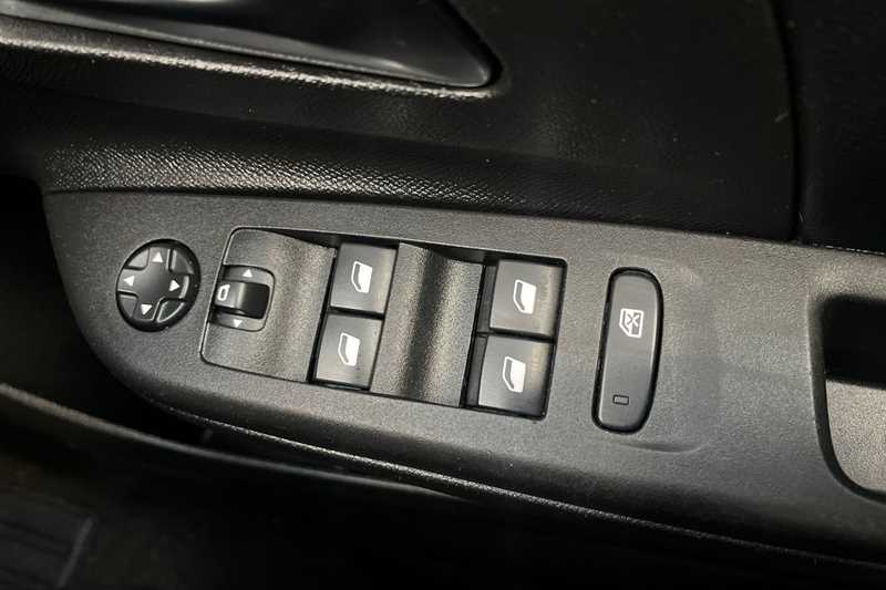 Used Vauxhall Corsa 2022 for sale - 77459273: Photo 16