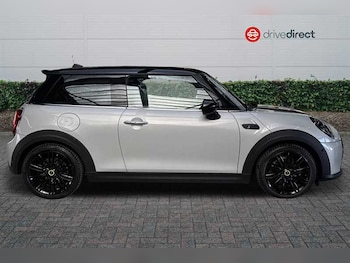 Used MINI Hatch 2021 for sale - 76443159: Photo