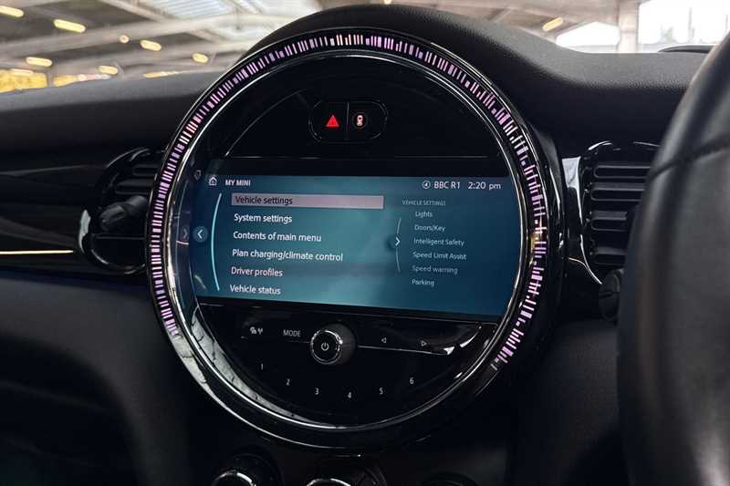 Used MINI Hatch 2021 for sale - 76443159: Photo 38